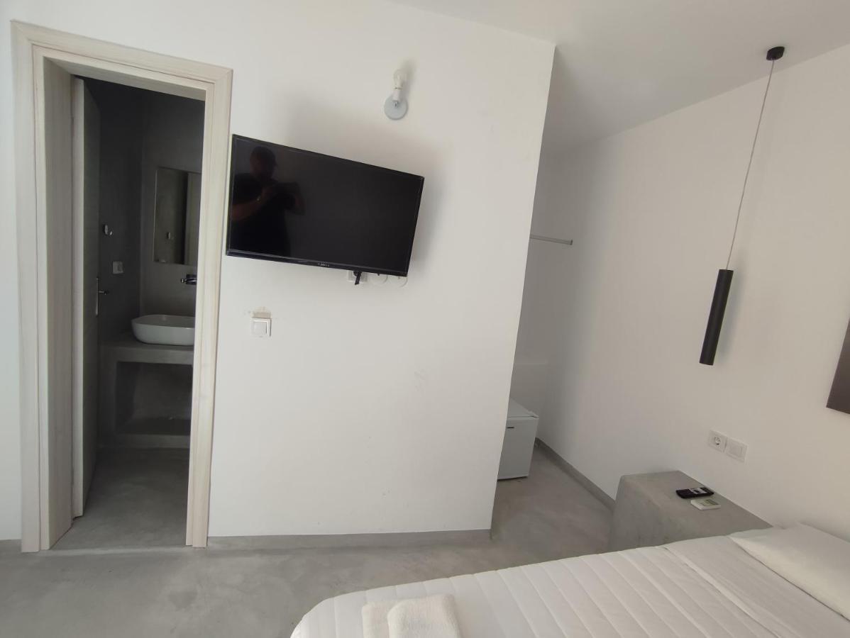 V D Fira Rooms Εξωτερικό φωτογραφία